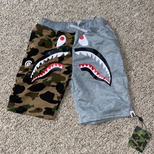 Bape shorts (dupe)